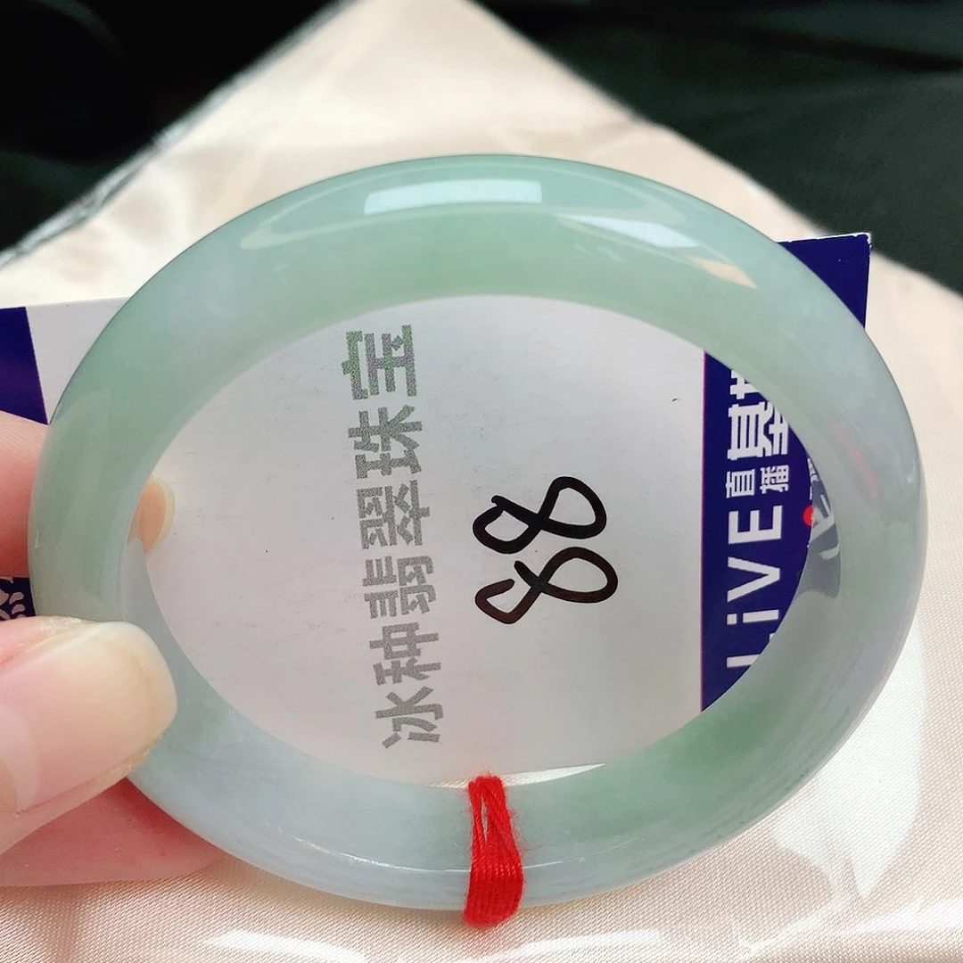 翡翠手镯未镶嵌缅甸天然A货翡翠手镯