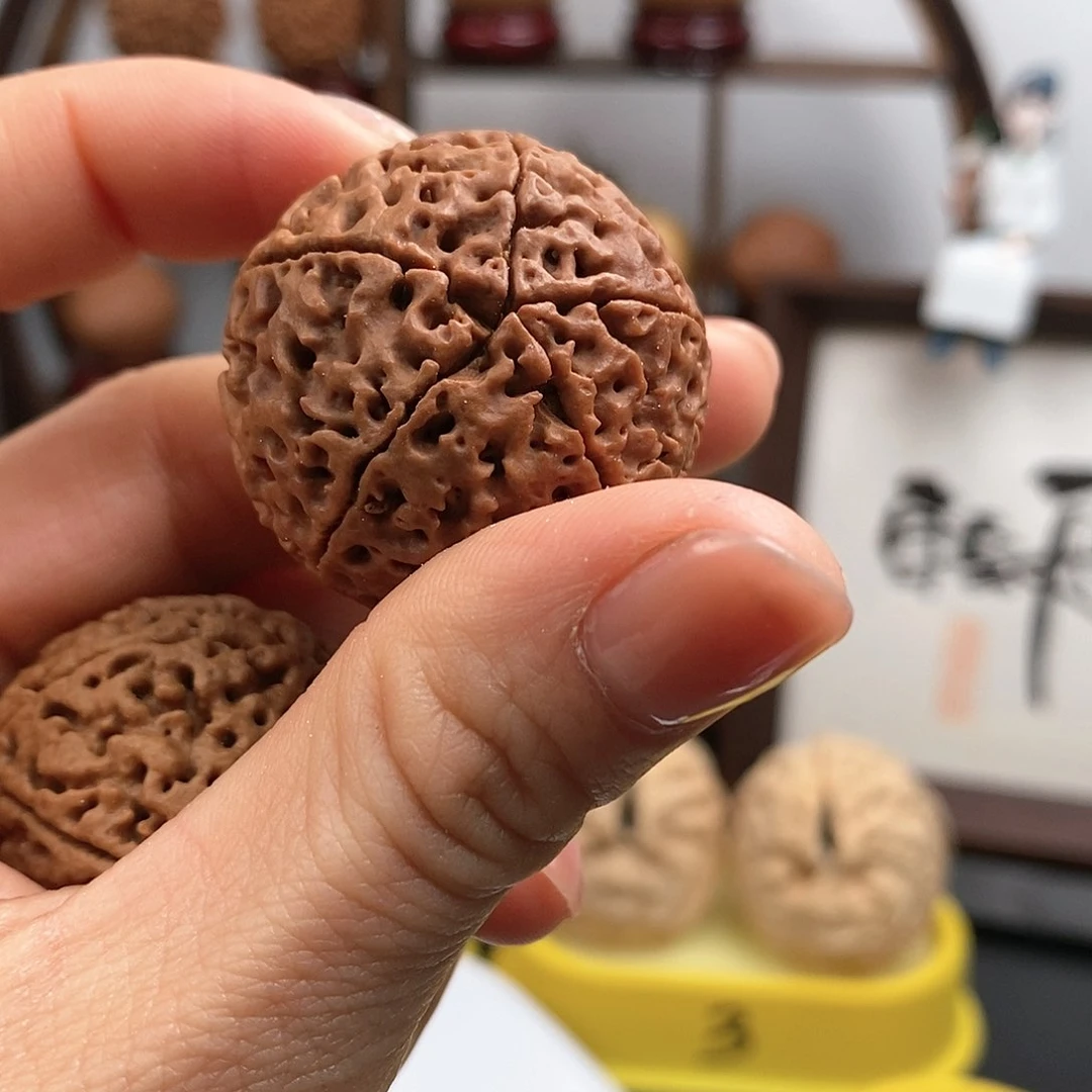 桃核把件鼎**力五瓣金刚菩提35