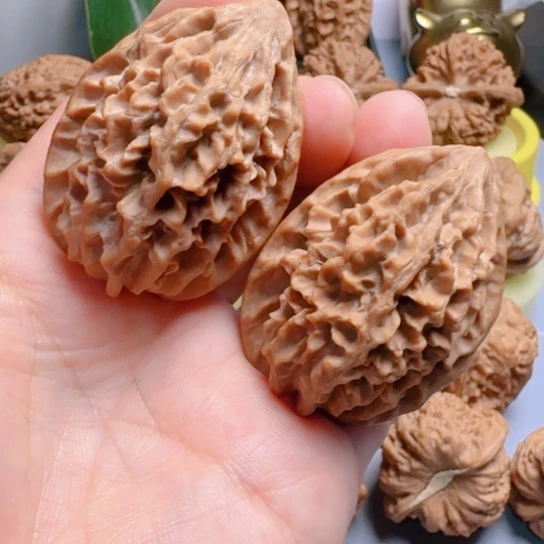 全品招财鼠文玩核桃