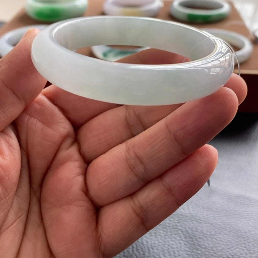 翡翠未镶嵌手镯天然翡翠手镯