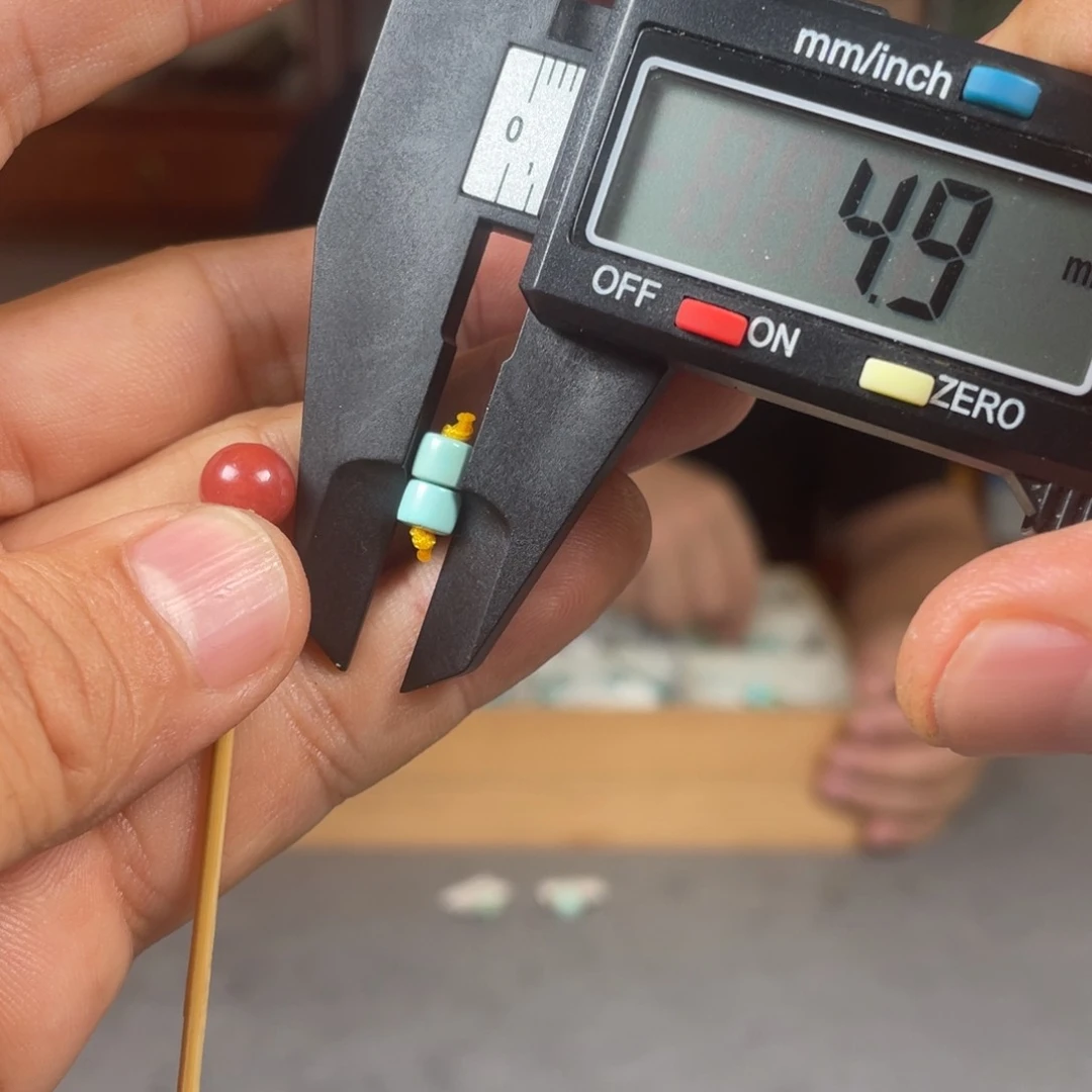 南红玛瑙未镶嵌颈饰