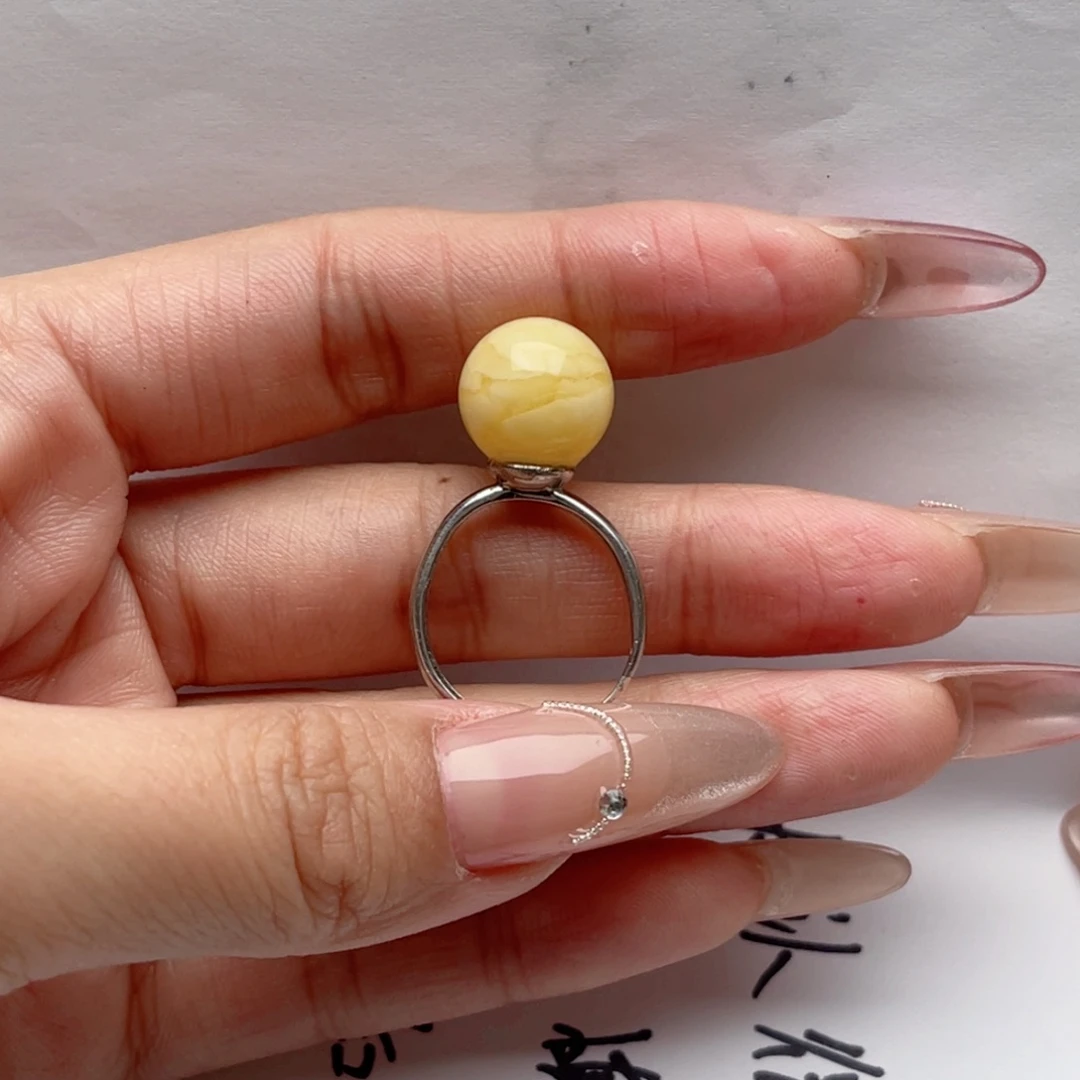 琥珀戒指银S925镶嵌萌*琪蜜蜡圆珠戒指
