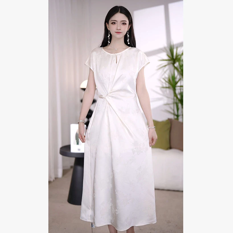 【佳欣】新款2025气质减龄时尚遮肉显瘦宽松大码女装连衣裙