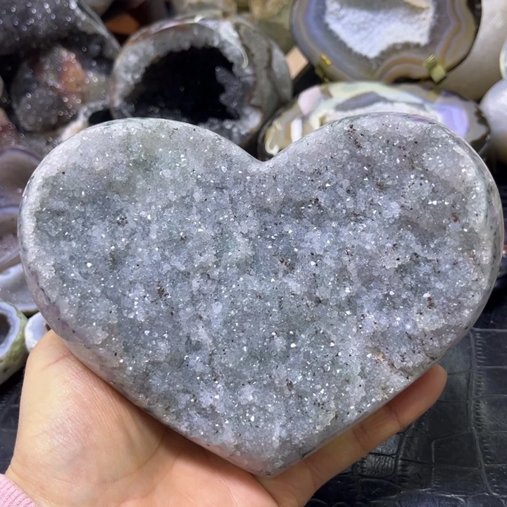 珠宝半成品水晶未镶嵌绿晶爱心
