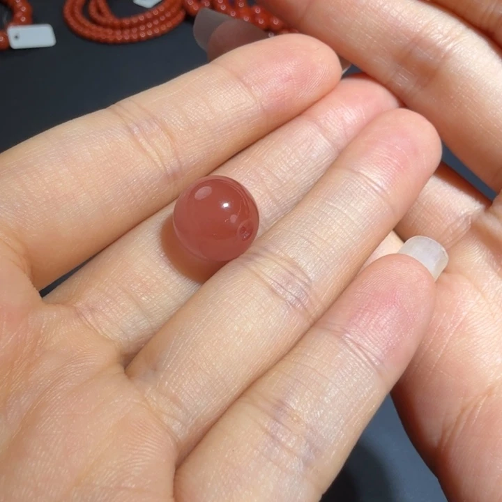 南红玛瑙珠子未镶嵌