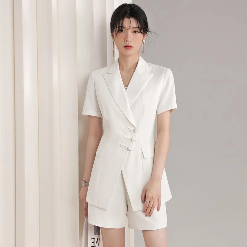 白色短袖西装外套女夏薄款新中式国风休闲职业西装短裤套装高级感