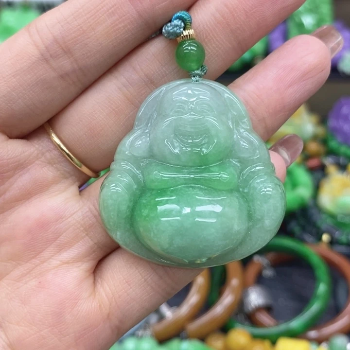 翡翠未镶嵌颈饰项链1
