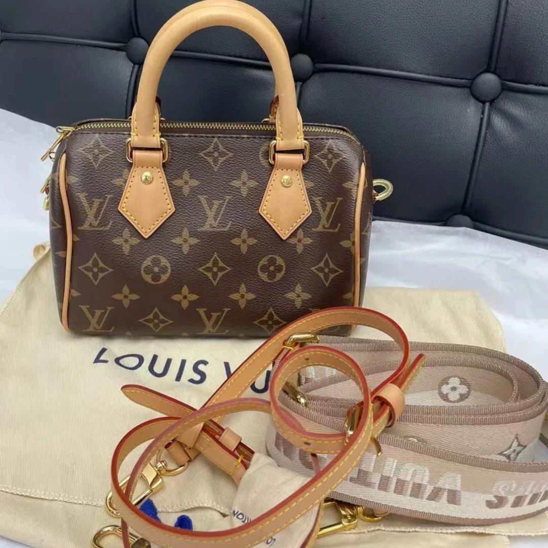 95新 LouisVuitton/路易威登 路易威登 · 9012 lv speedy20芯片款