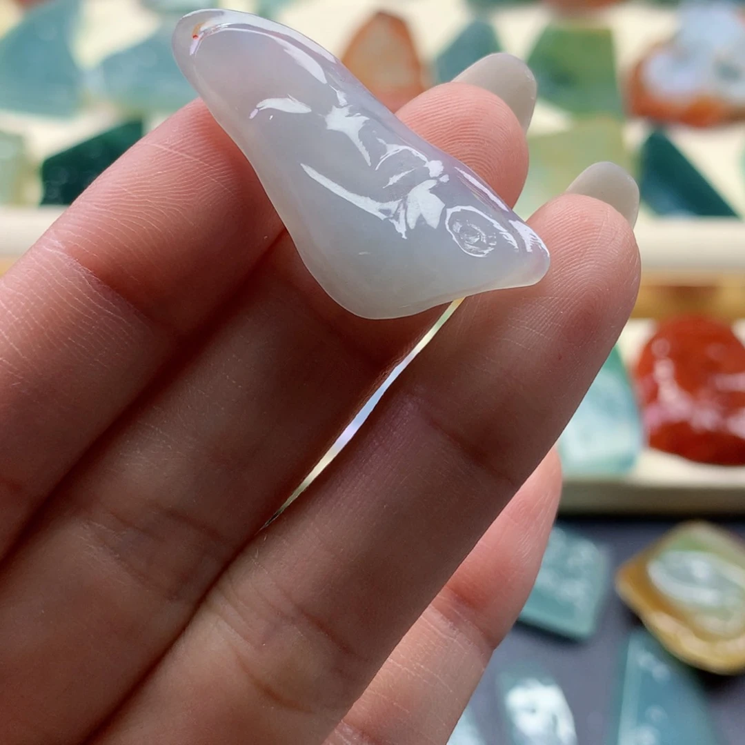 颈饰未镶嵌翡翠艾*翡翠