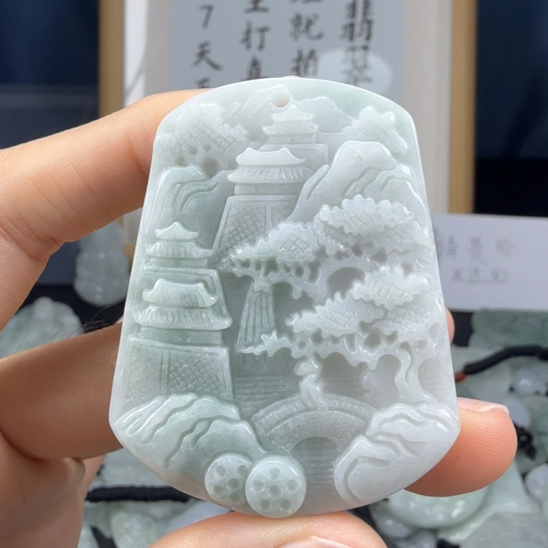 翡翠未镶嵌颈饰翡翠