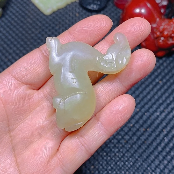 未镶嵌手链和田玉（糖玉）