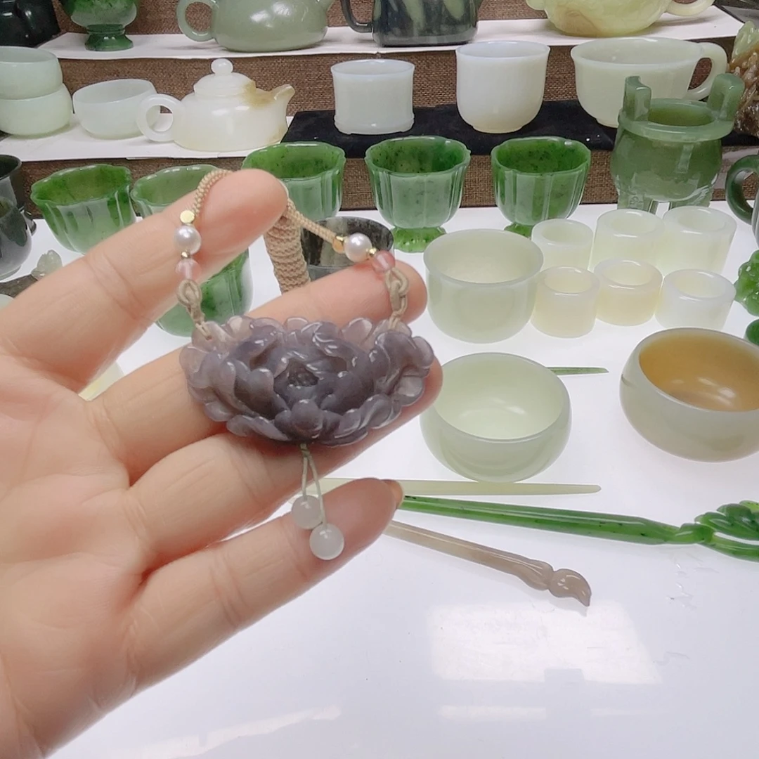 和田玉未镶嵌挂件