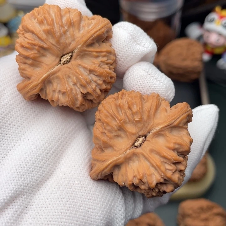 吊坠文玩核桃用****1424043尺三角凹底高炮2111