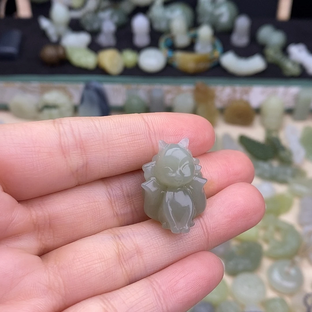 项链未镶嵌和田玉