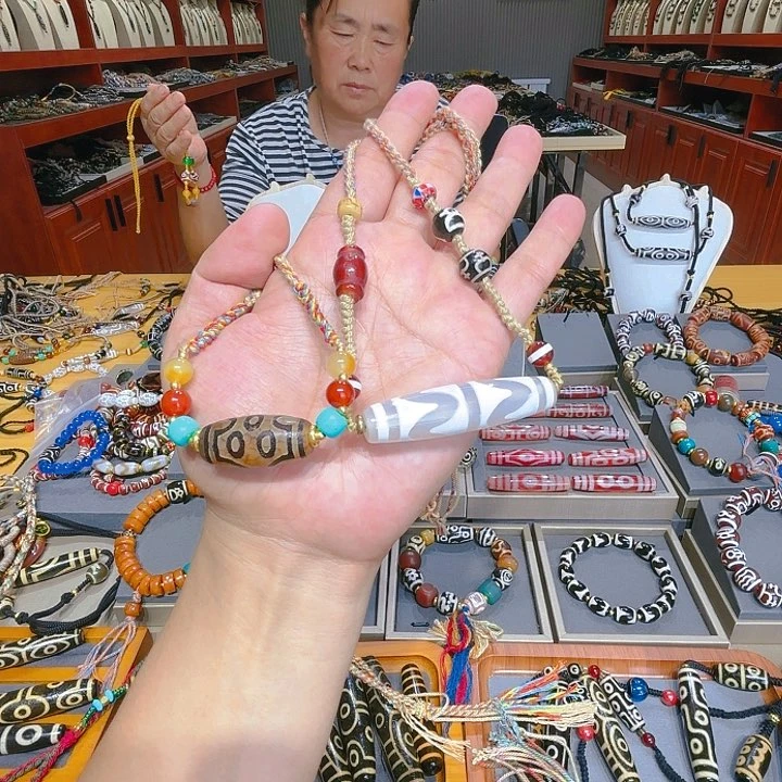 未镶嵌玛瑙/玉髓珠宝奇石