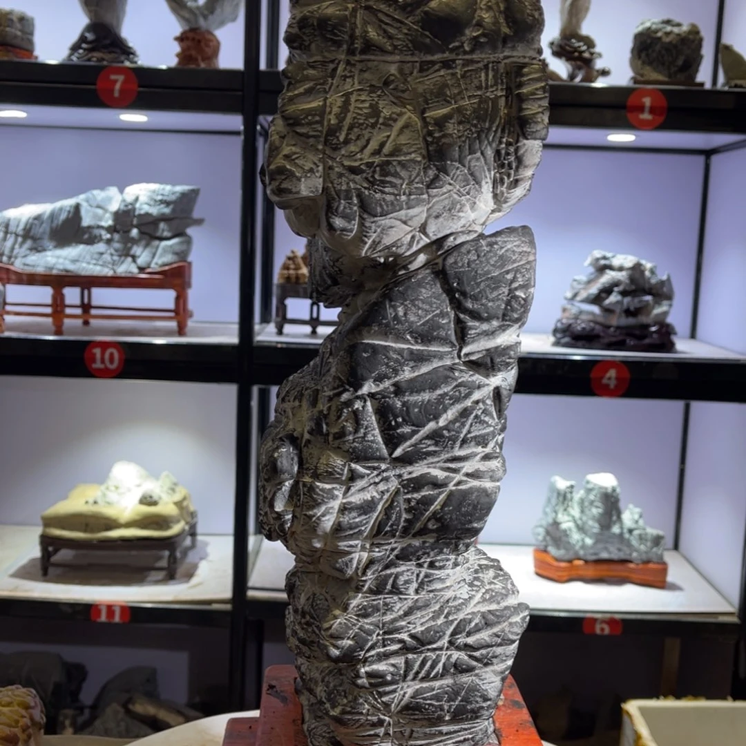 “***”石材灵璧亲密关系中有