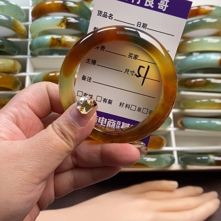 蛇纹石玉未镶嵌手镯手串