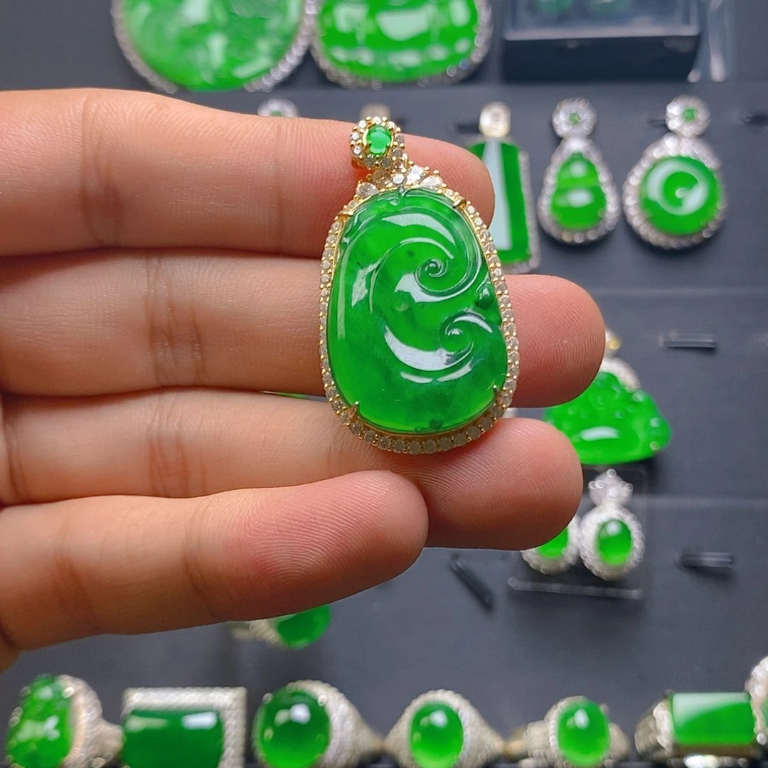 翡翠银S925镶嵌吊坠(赠链)吊坠