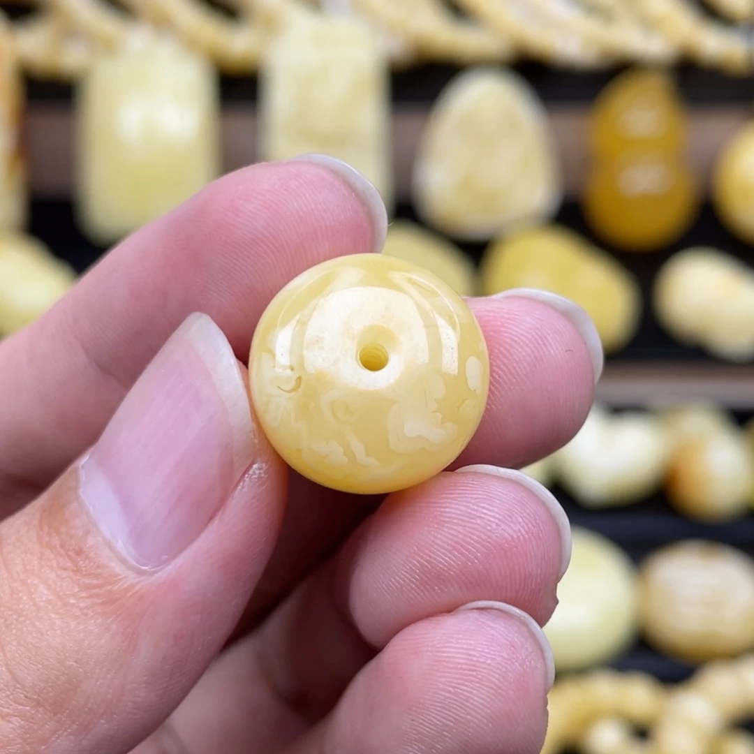 琥珀未镶嵌裸石琥珀蜜蜡