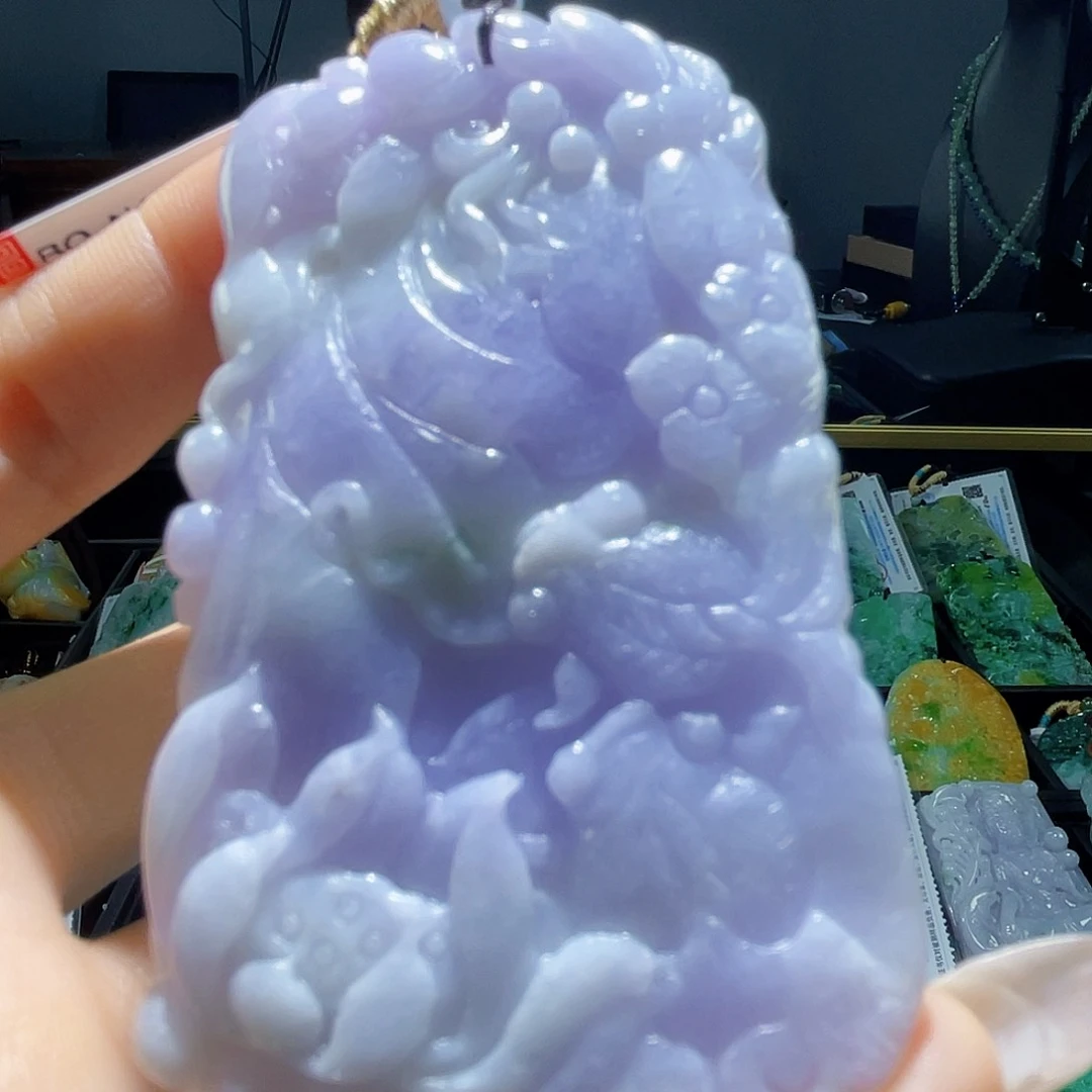 颈饰未镶嵌翡翠一
