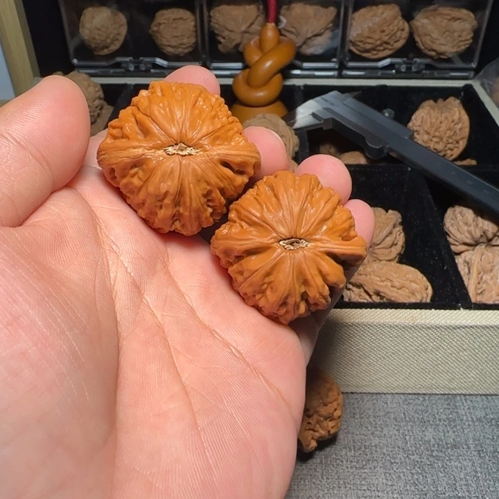 把件文玩核桃文玩核桃手把件铁锤