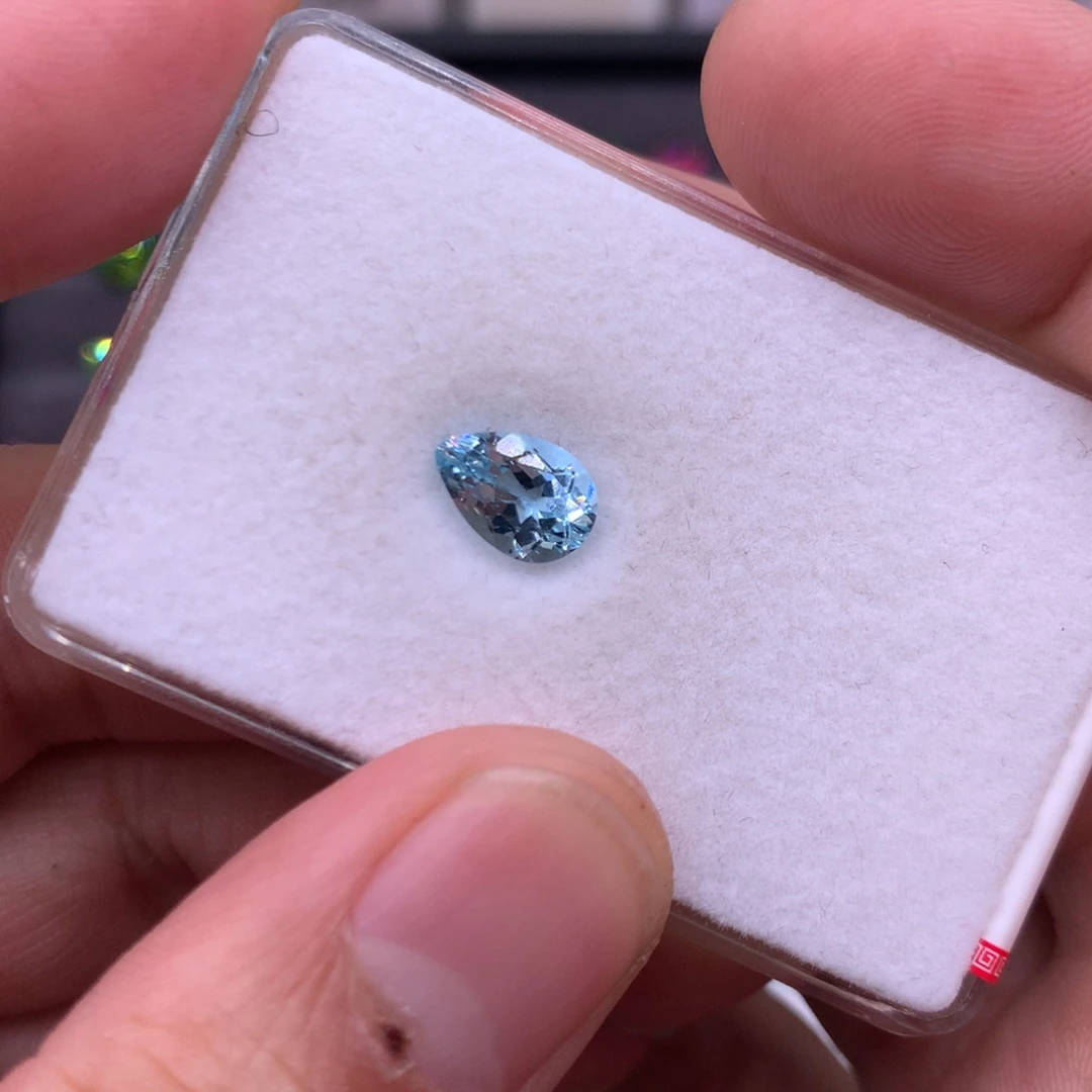 海蓝宝石裸石1.44克拉水滴