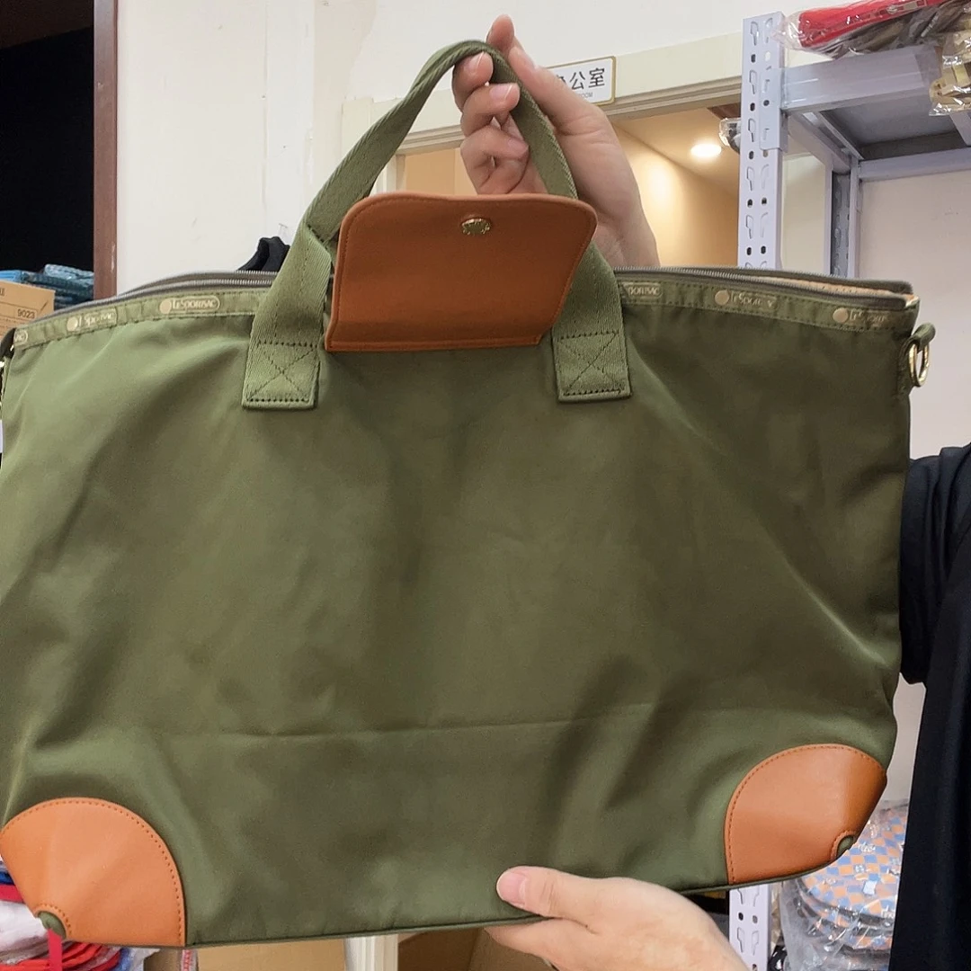 PU化妆包等各种产品