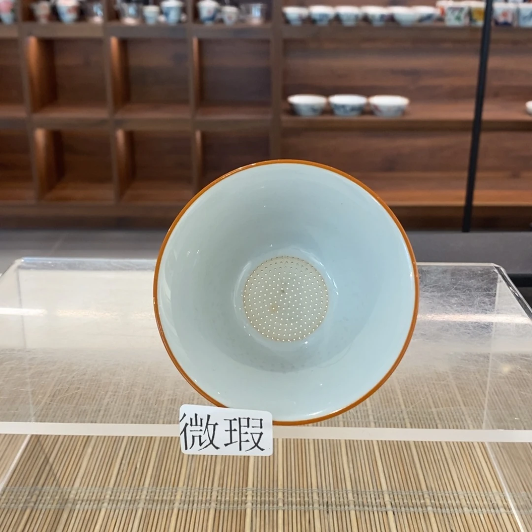 釉下手绘茶具微瑕