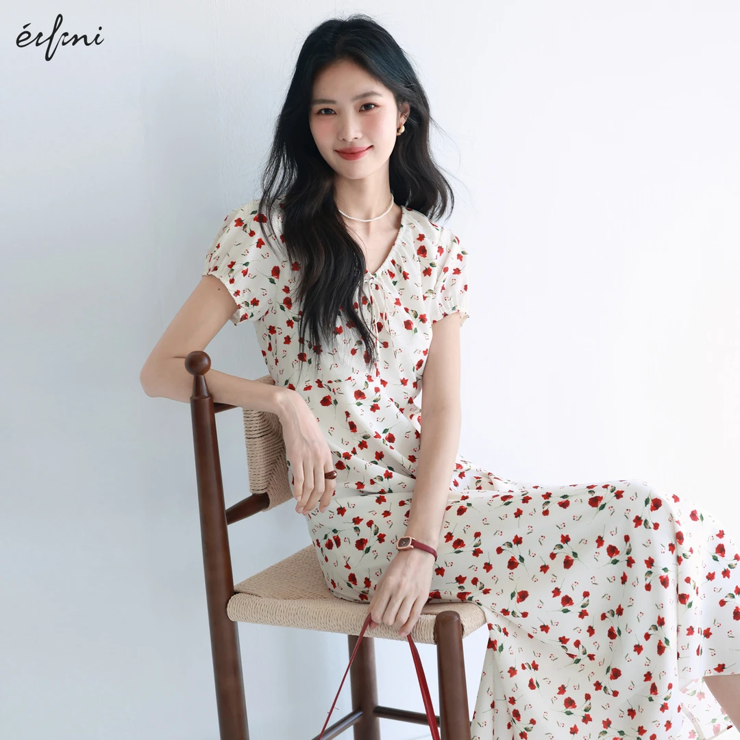 伊芙丽茶歇V领碎花连衣裙女25夏季温婉大方度假出游裙子1G4993231