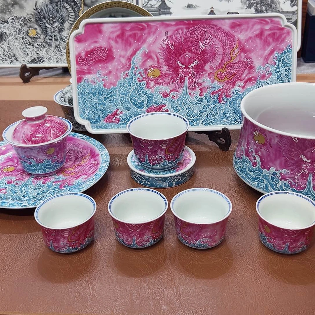 摆件景德镇陶瓷学院等多家单位建立合作伙伴