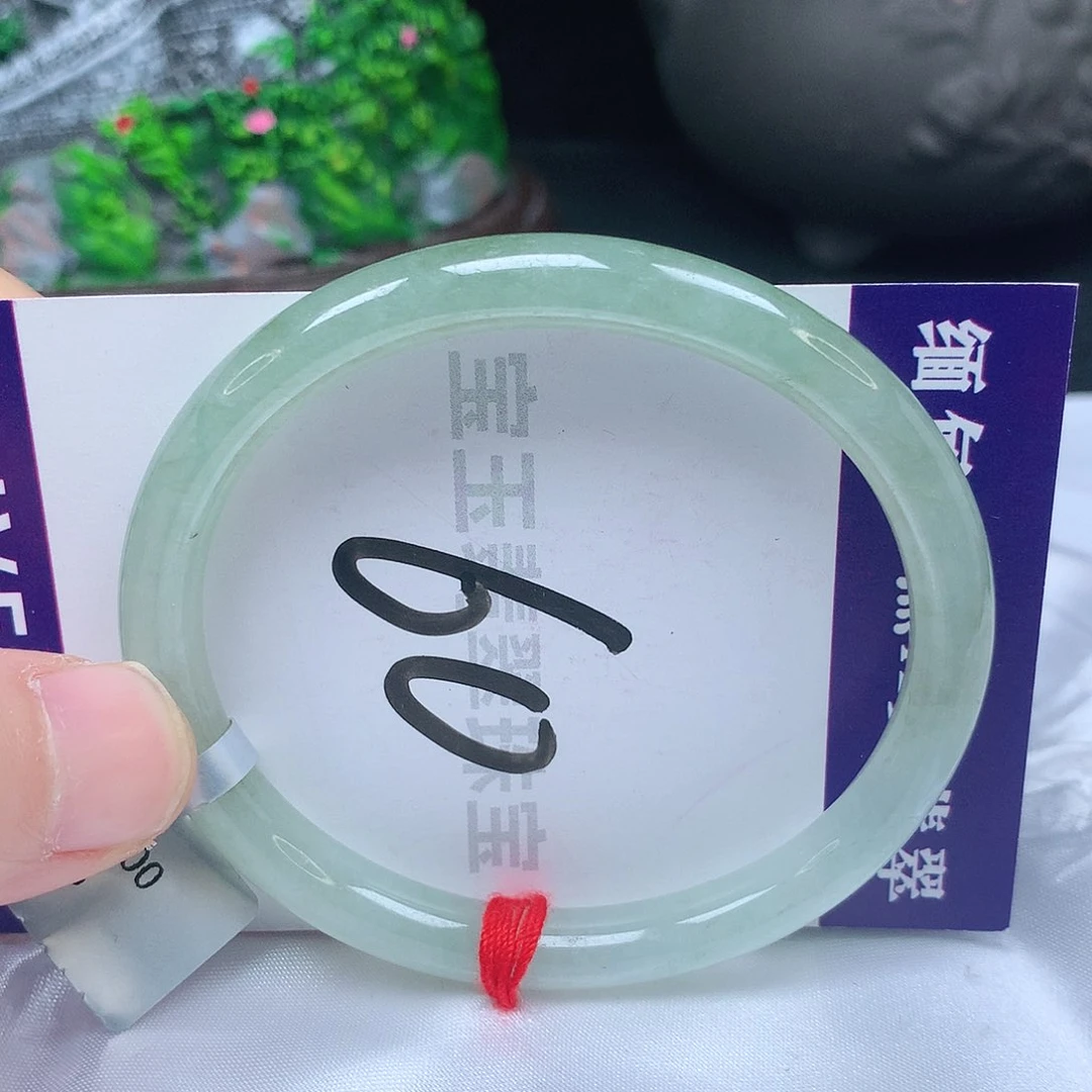 翡翠手镯未镶嵌53贵妃