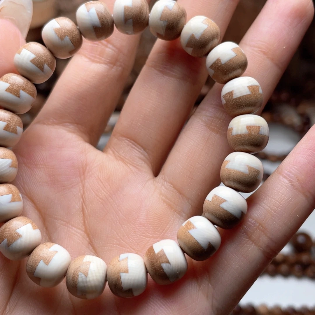 渝***甯檀香木手串/手链1.0奶香