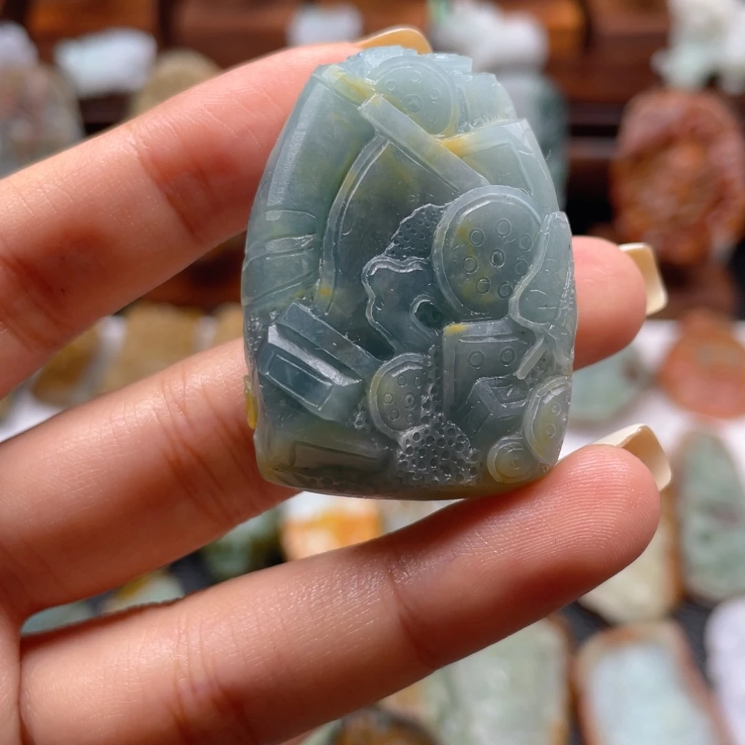 定制翡翠未镶嵌翡翠