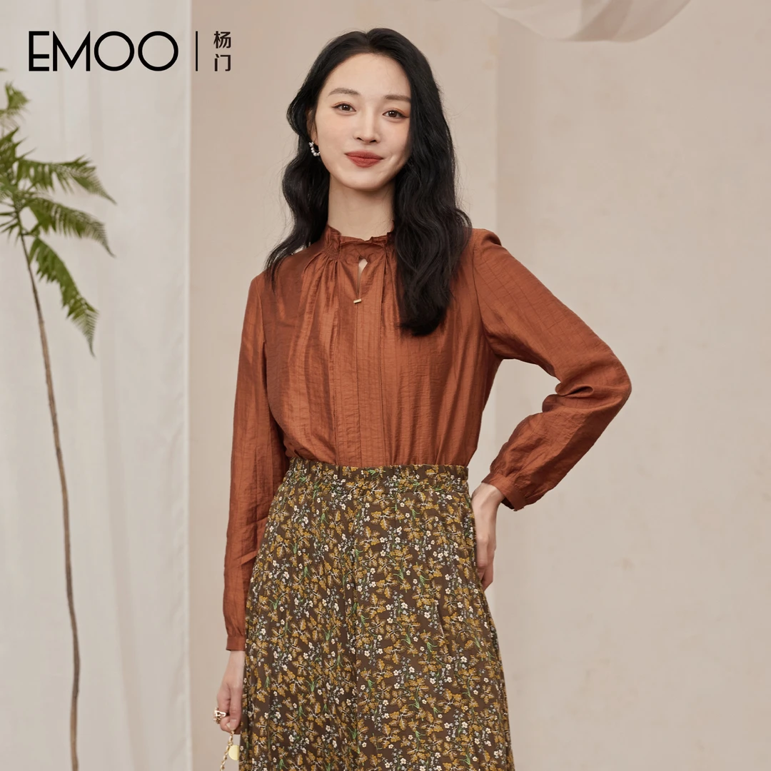 EMOO/杨门圆领纯色衬衫秋季上衣百搭立领提花宽松型E34T033354