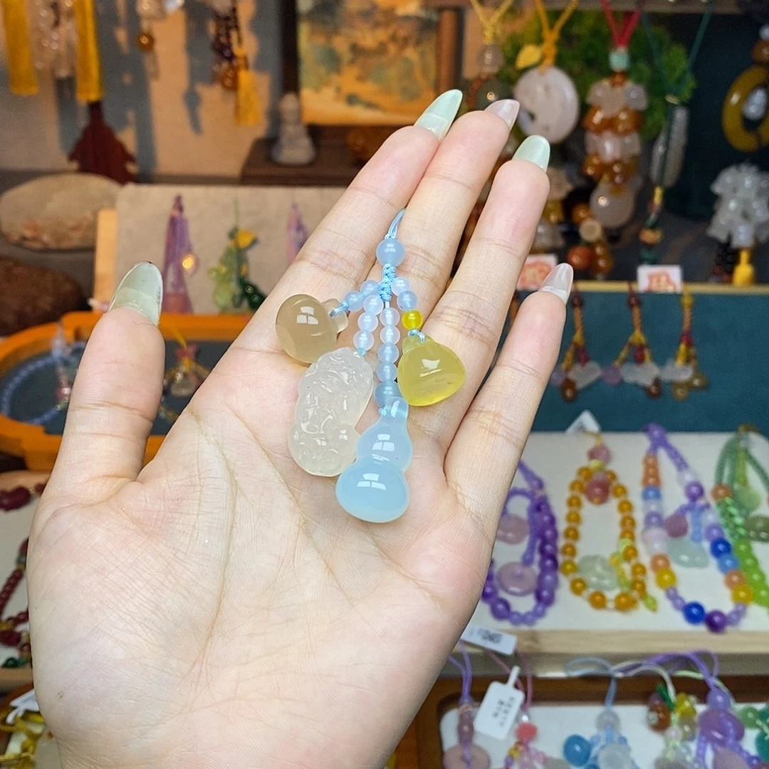 玛瑙/玉髓车挂未镶嵌挂件