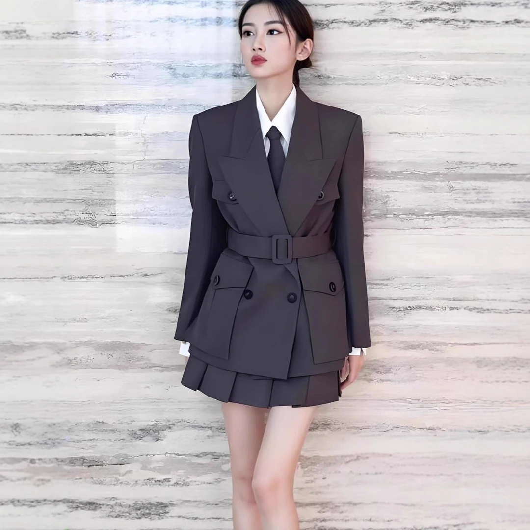 古力娜扎明星同款气质西装套装女春秋2025新款百褶半身裙西服外套