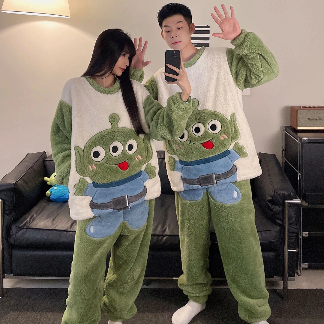 三眼仔秋冬季珊瑚绒情侣睡衣套装加绒加厚保暖大码一男一女家居服