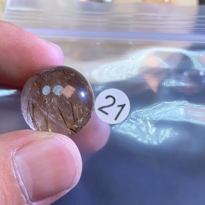 未镶嵌颈饰水晶N****a