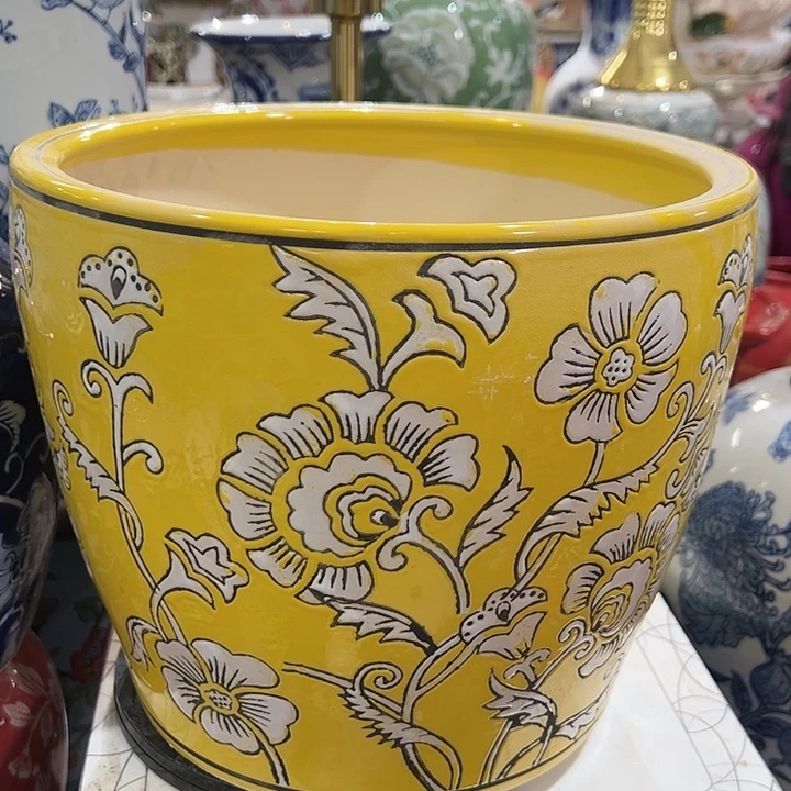 瓷片瑕。。。。。。。。。。。