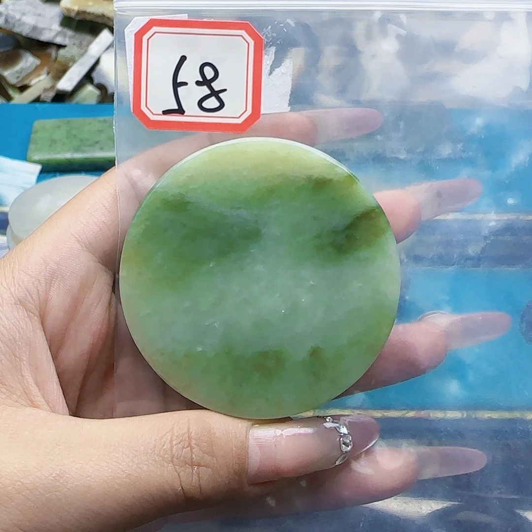 和田玉未镶嵌珠宝半成品