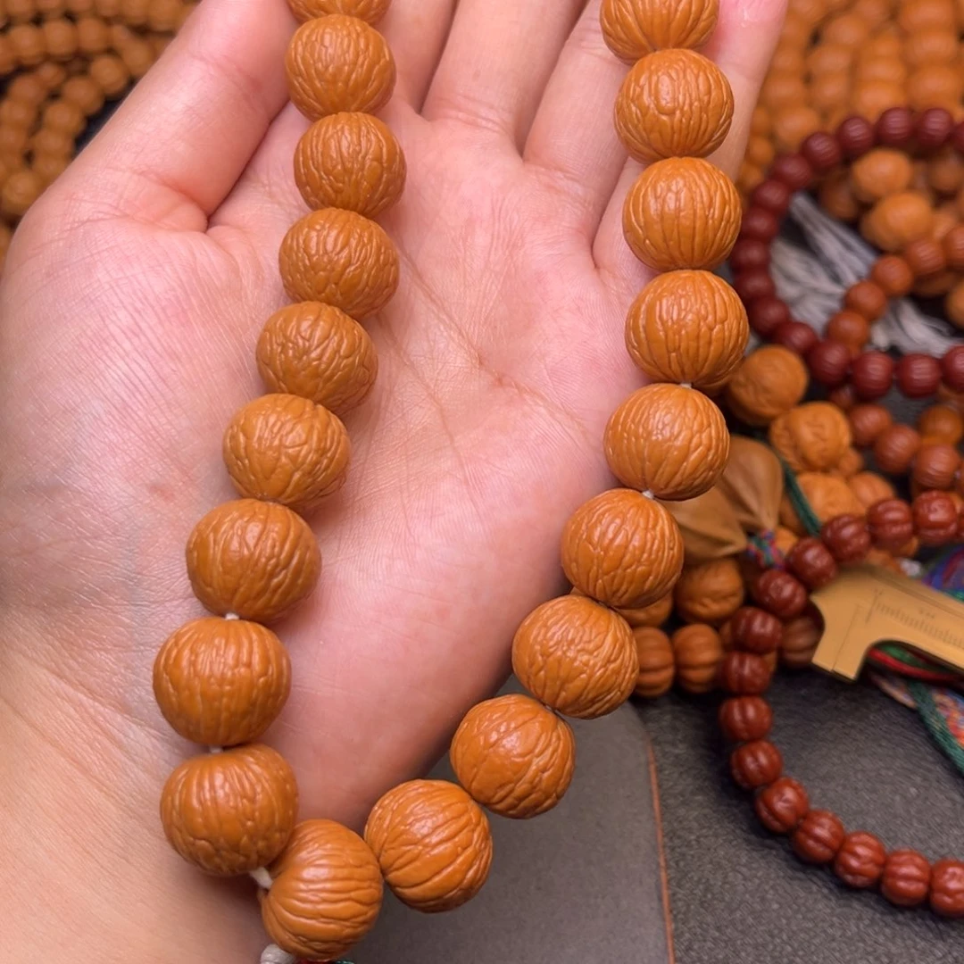 猴头核桃吊坠定向手持