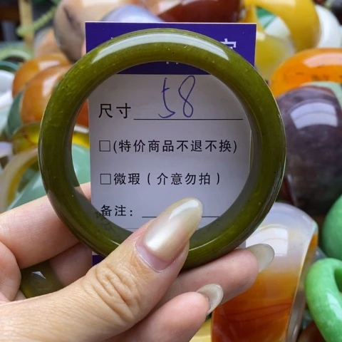 未镶嵌蛇纹石玉手镯