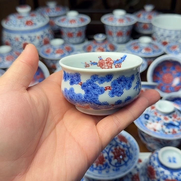 青花釉里红松竹梅卢氏杯微瑕料点