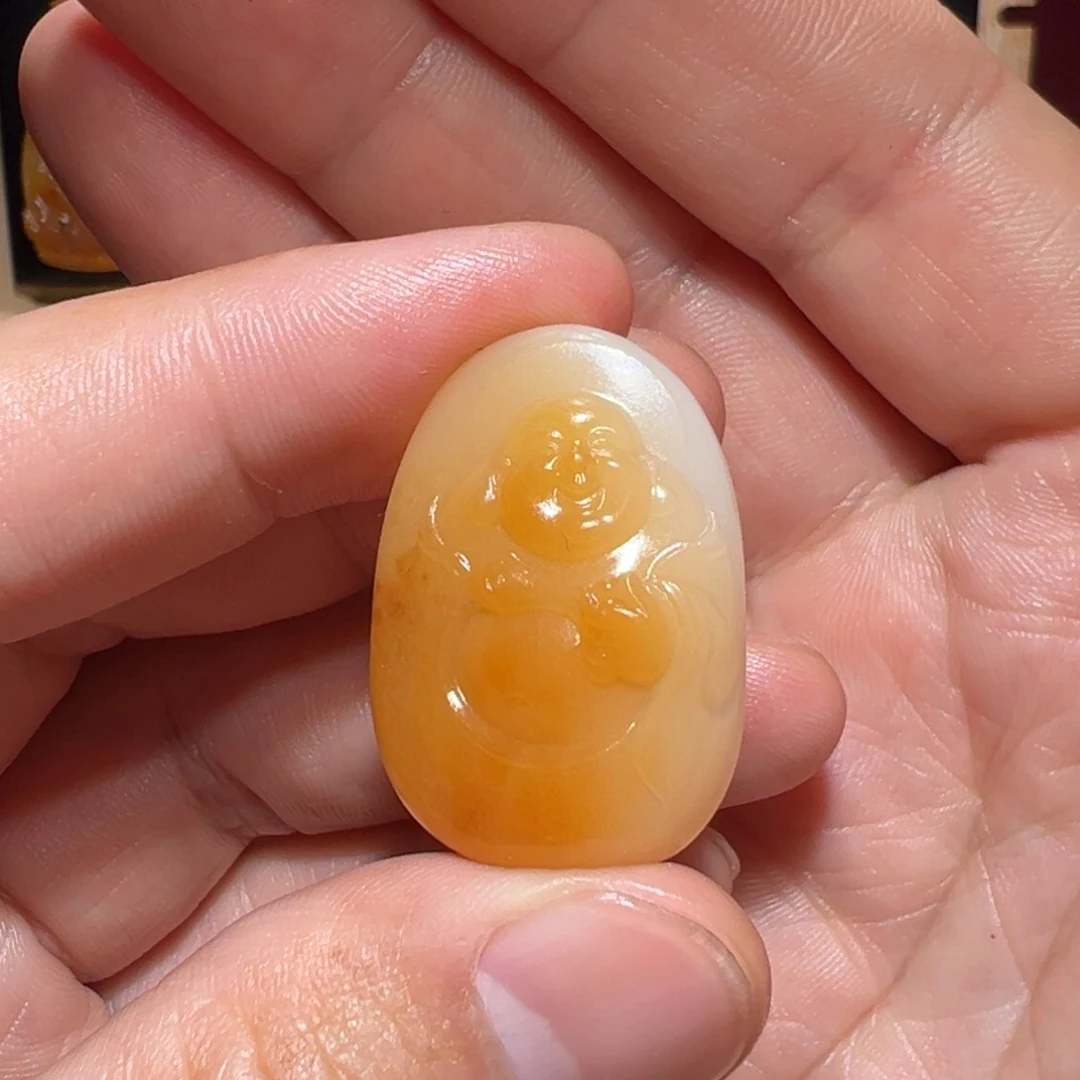 和田玉颈饰未镶嵌社**氓