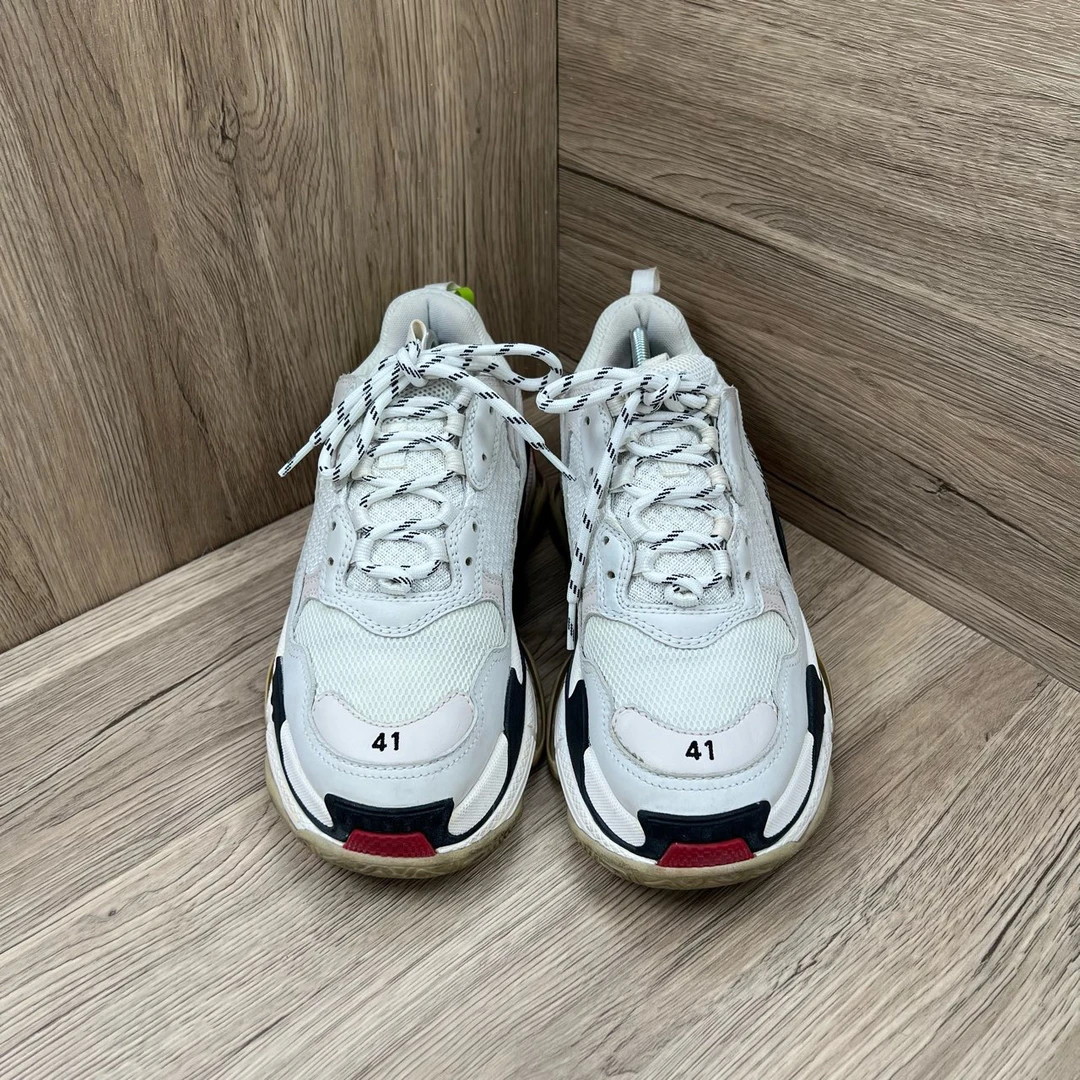 Balenciaga 巴黎世家 Triple S 白红老爹鞋 41码/95新/无配件