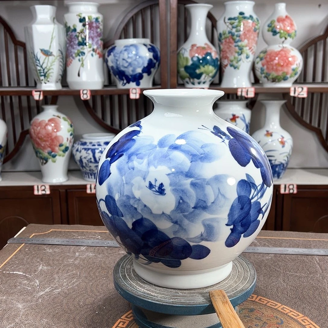 摆件景德镇陶瓷石青牡
