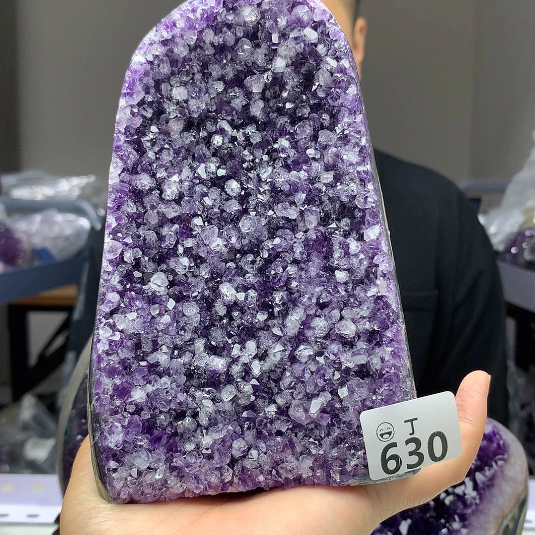 未镶嵌大型摆件（非配饰）水晶