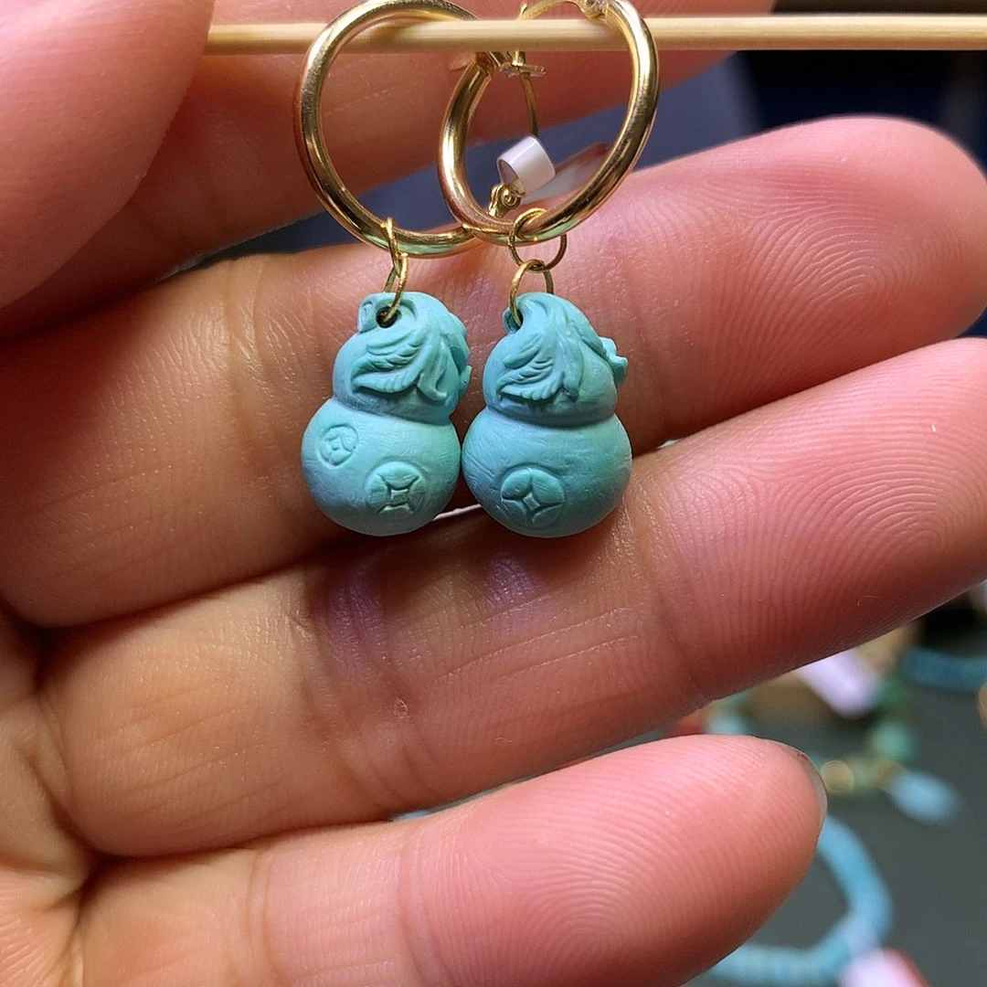 绿松石18K金镶嵌耳圈