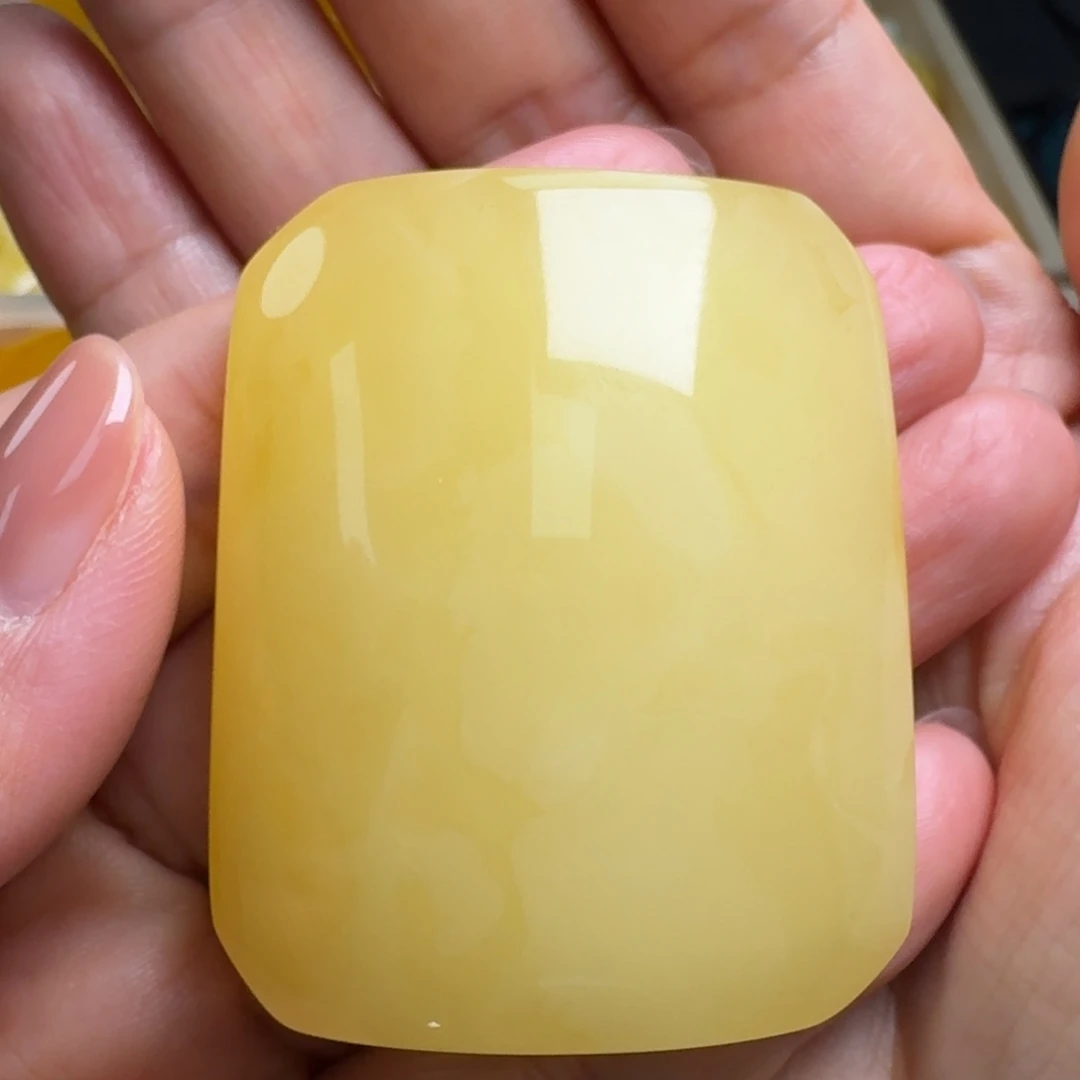 蜜蜡未镶嵌吊坠(不含链)无优化无烤色无补胶无覆膜无辐照无煮蜜