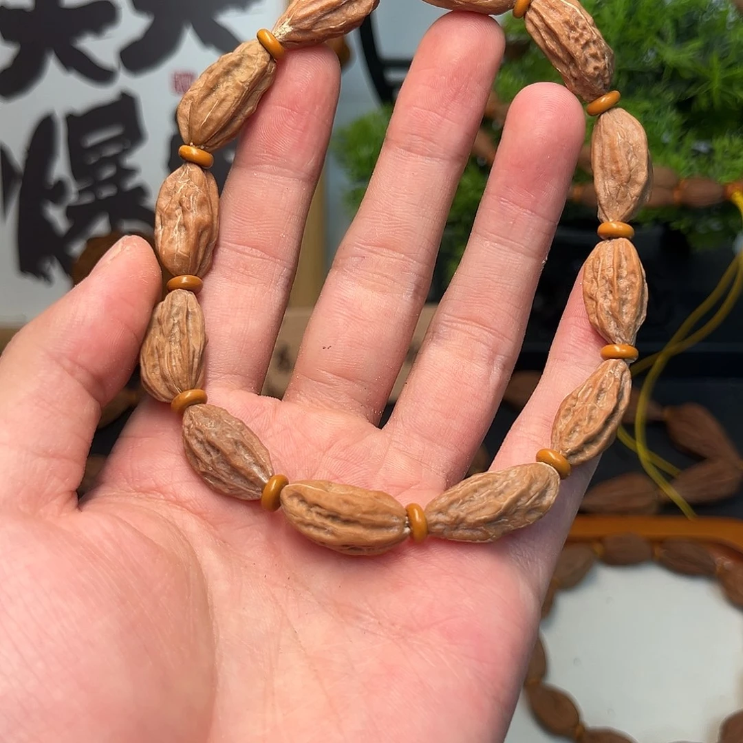 文玩核桃吊坠核桃37